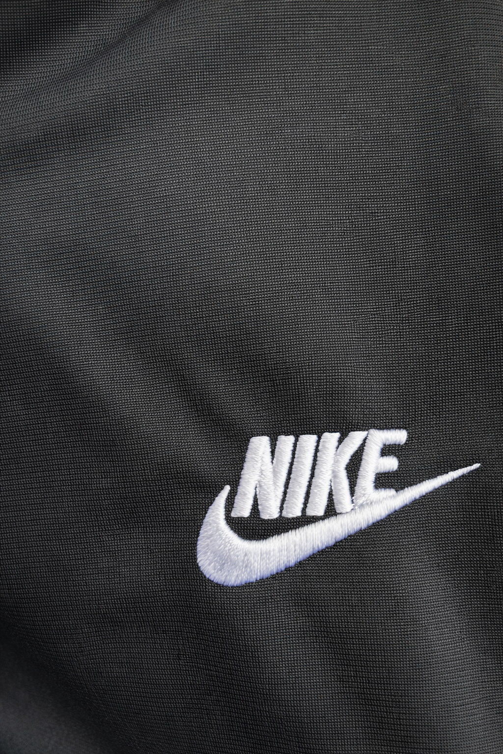 Nike Trainingsanzug Schwarz Grau Jacke und Hose Fitnessmode Gr. S