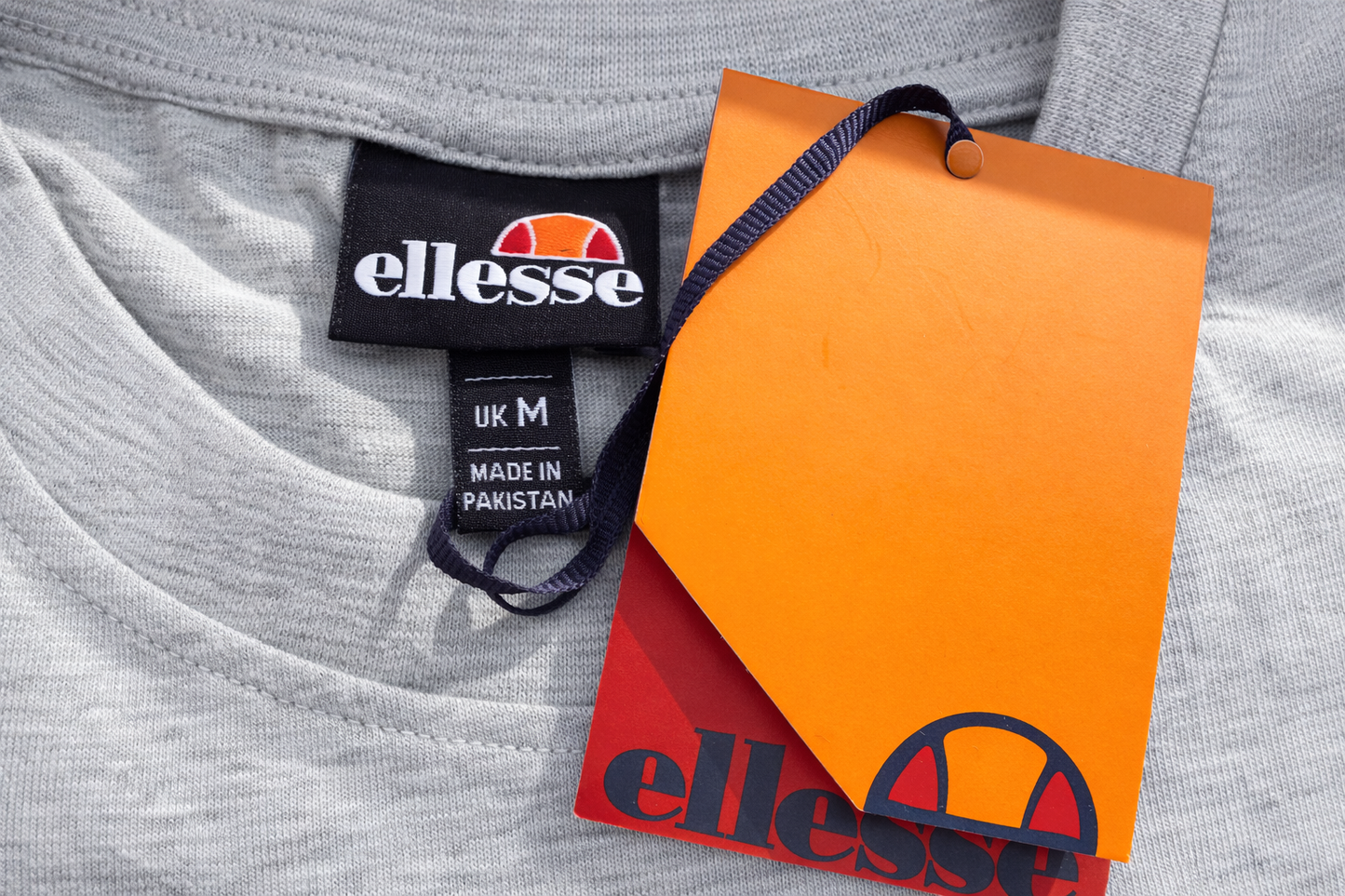 Ellesse Fuenti T-Shirt Herren Baumwoll-Shirt mit Logo Sport-Shirt SHP16469 Grau oder Weiß