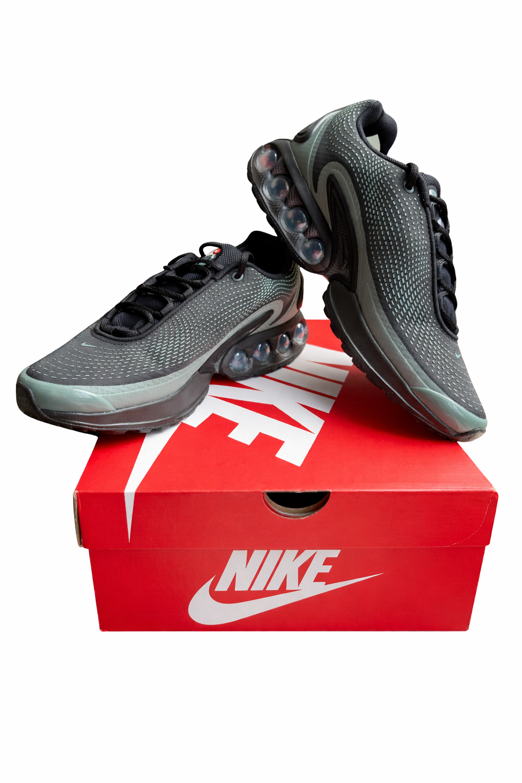 Nike Air Max DN Black clay green Cannon / schwarz - mint